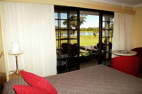 Lakeside 3* Lismore