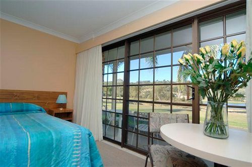 Lakeside 3* Lismore